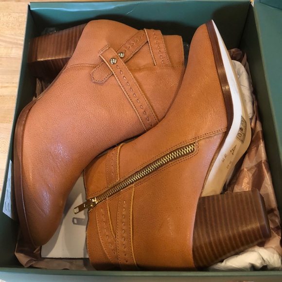 Anthropologie Rose Side Buckle Leather Boots - Picture 3 of 7